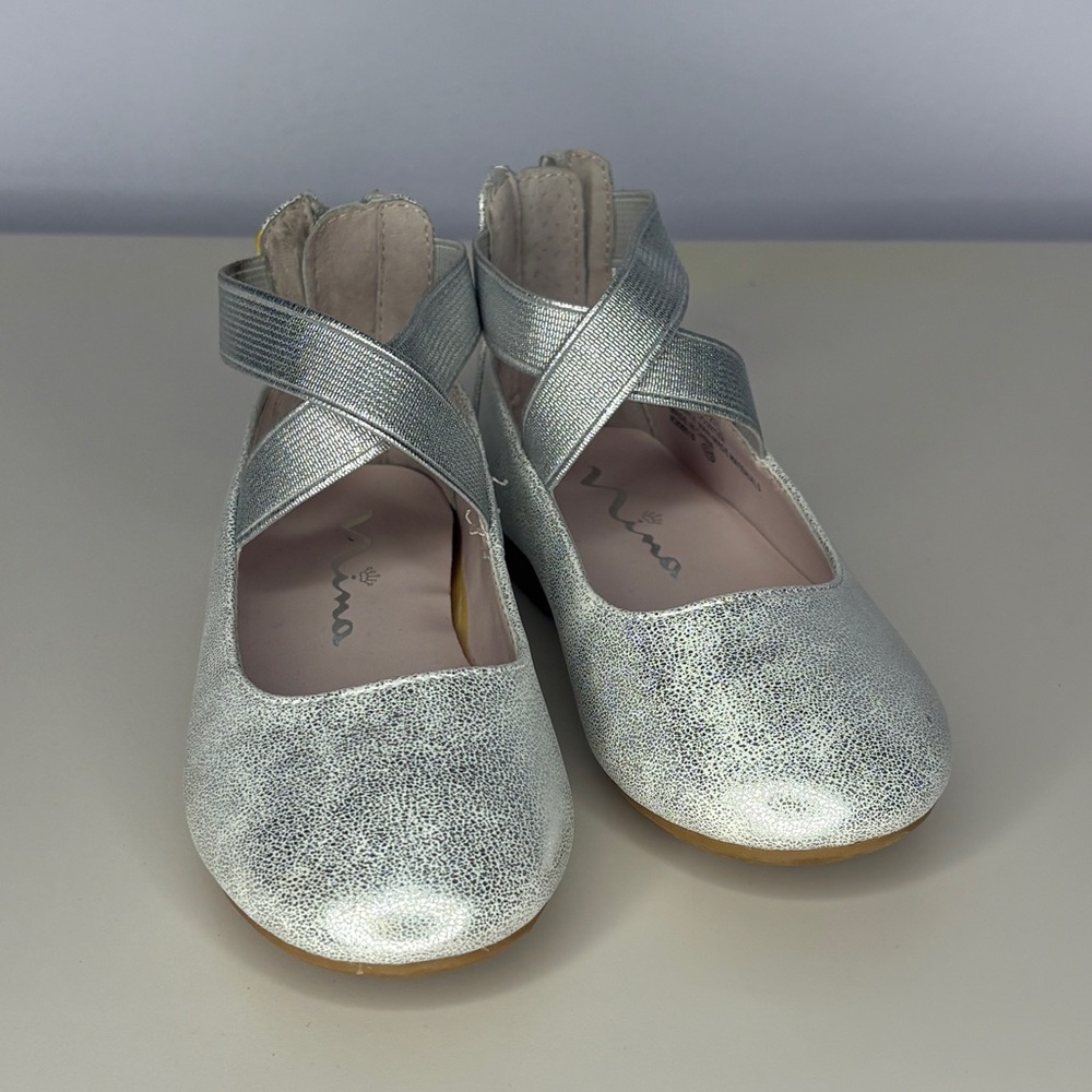 Little Girls Marissa Crisscross Ankle Strap Ballet Flat - Size 7